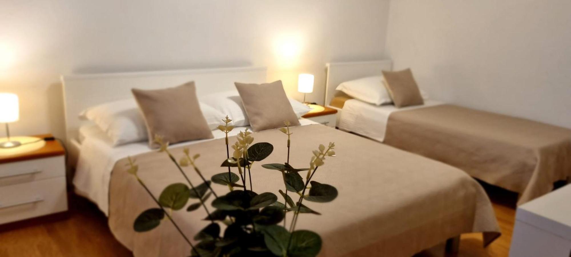 חוואר Bed & Breakfast Huljic מראה חיצוני תמונה