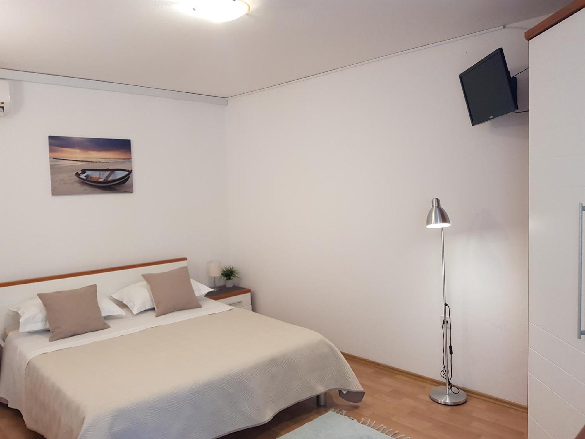 חוואר Bed & Breakfast Huljic מראה חיצוני תמונה